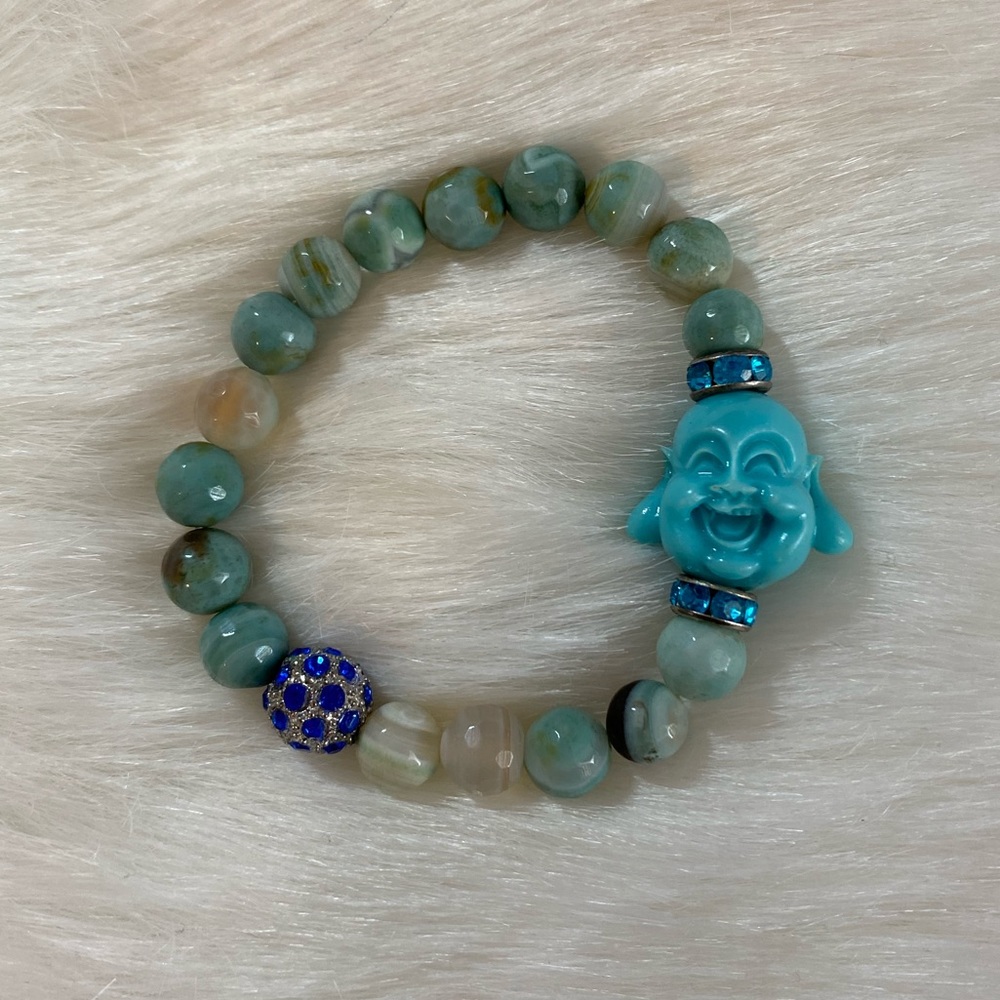 Beautiful Jade Bracelet Set - Picture 3 of 5